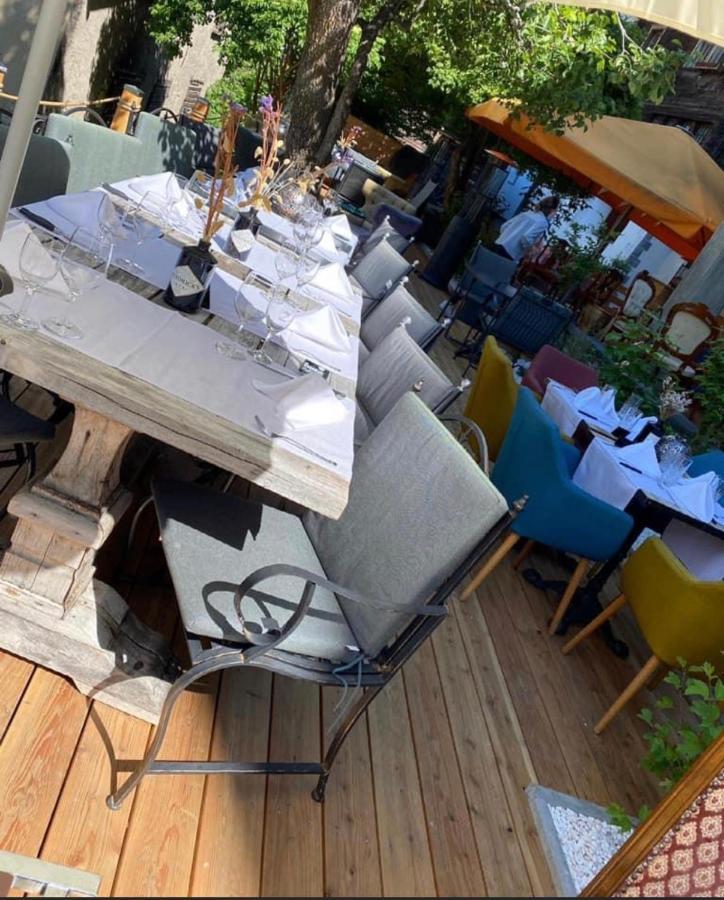 Du Glacier Boutique & Traditions Hotel فيش المظهر الخارجي الصورة