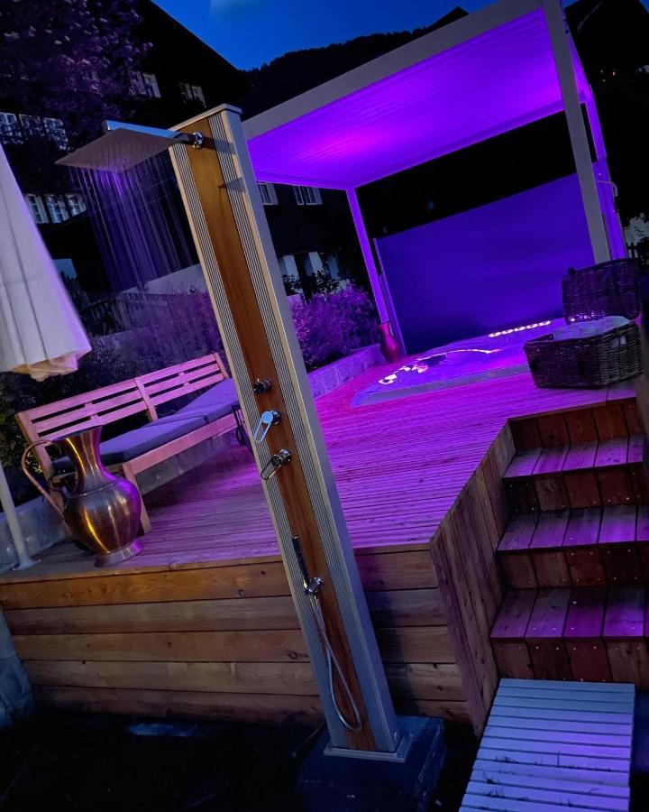 Du Glacier Boutique & Traditions Hotel فيش المظهر الخارجي الصورة