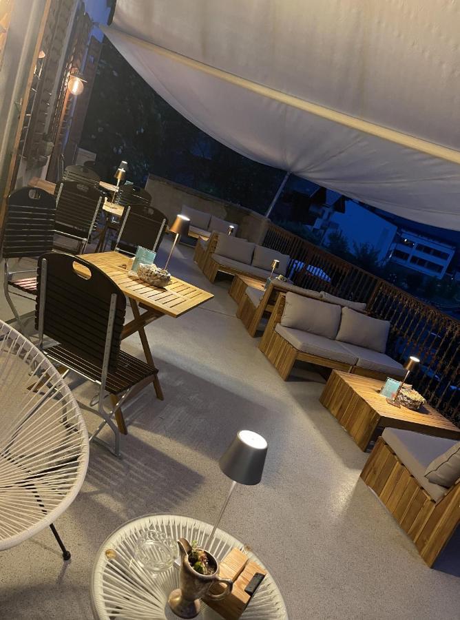 Du Glacier Boutique & Traditions Hotel فيش المظهر الخارجي الصورة