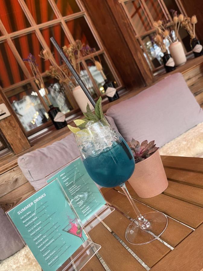 Du Glacier Boutique & Traditions Hotel فيش المظهر الخارجي الصورة